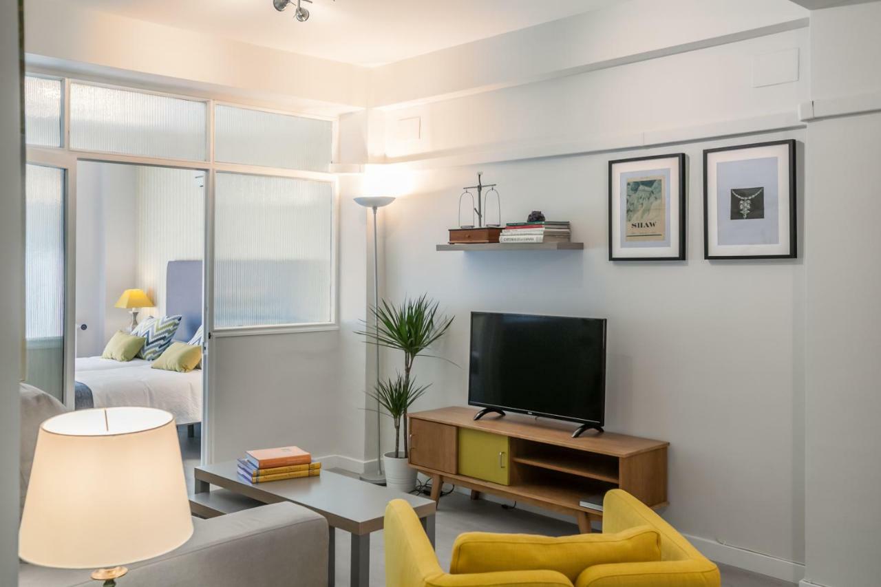 Atelier Plaza Nueva Plus Севиля Екстериор снимка