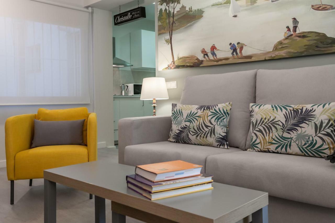 Atelier Plaza Nueva Plus Севиля Екстериор снимка