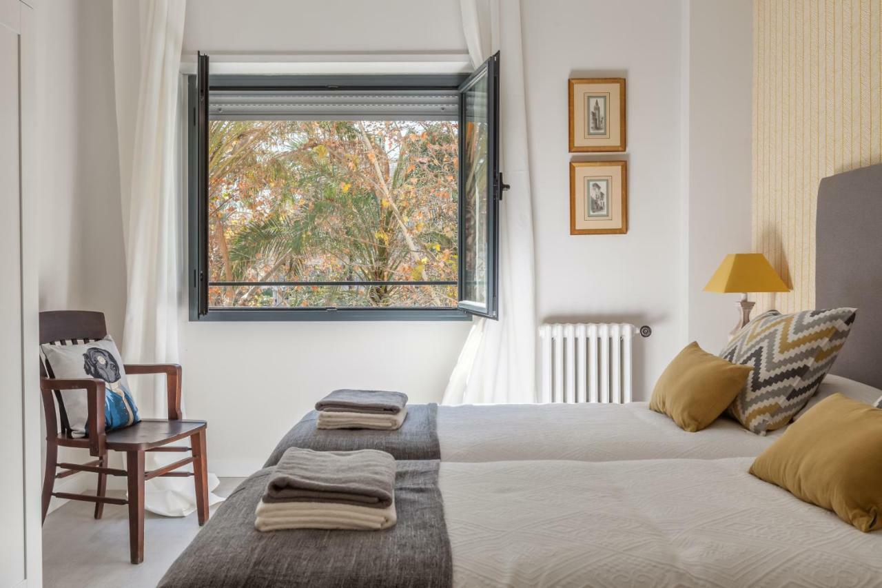 Atelier Plaza Nueva Plus Севиля Екстериор снимка